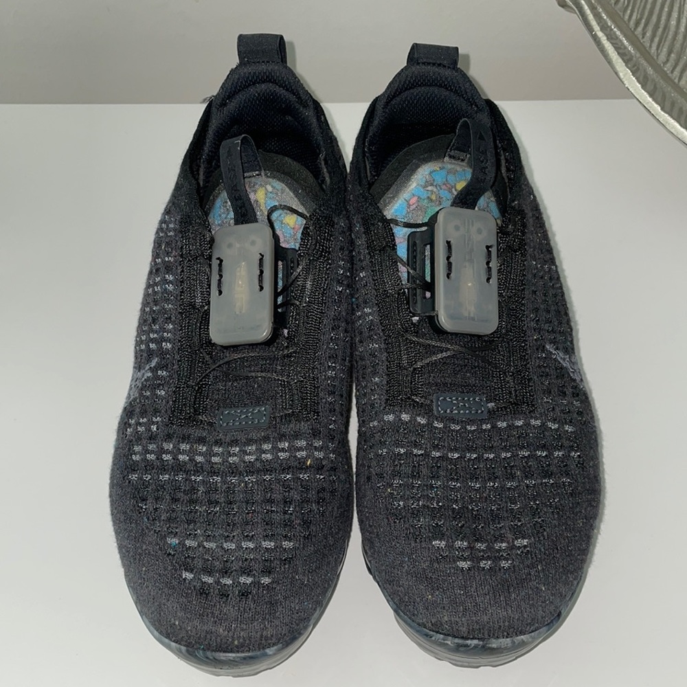 Nike Air Max Warp Flyknit for Women, US Size 7